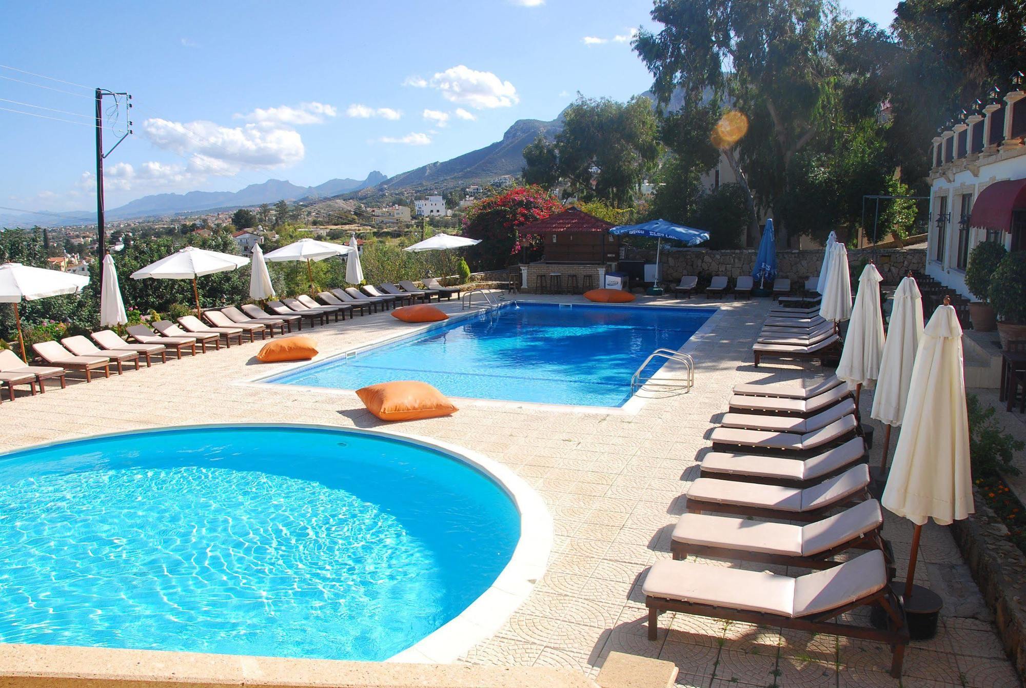 Bellapais Gardens Hotel Northern Cyprus Exterior photo